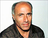Photo of Mordechai Vanunu at a parole hearing in 1998.